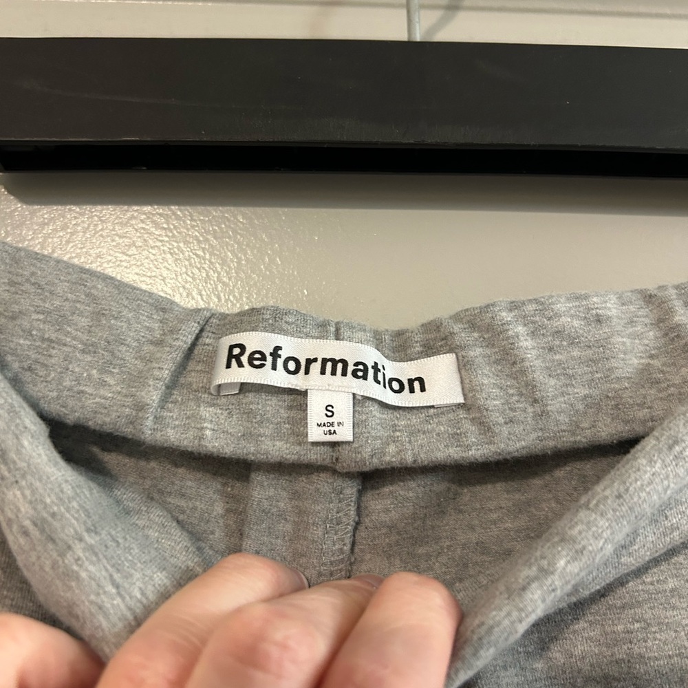 Reformation Elowen Grey High-Waist Midi fleece Pencil Skirt - Picture 3 of 4